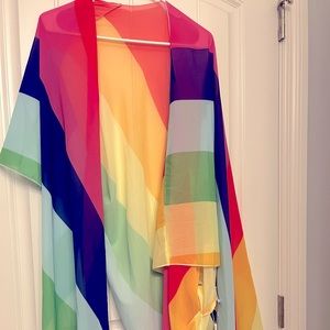 Gorgeous swim cover up.